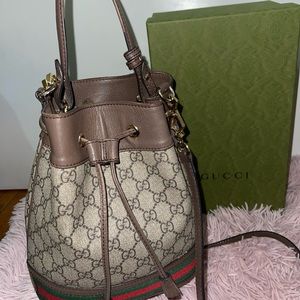 Ophidia Mini GG Supreme Canvas &
Leather Bucket Bag